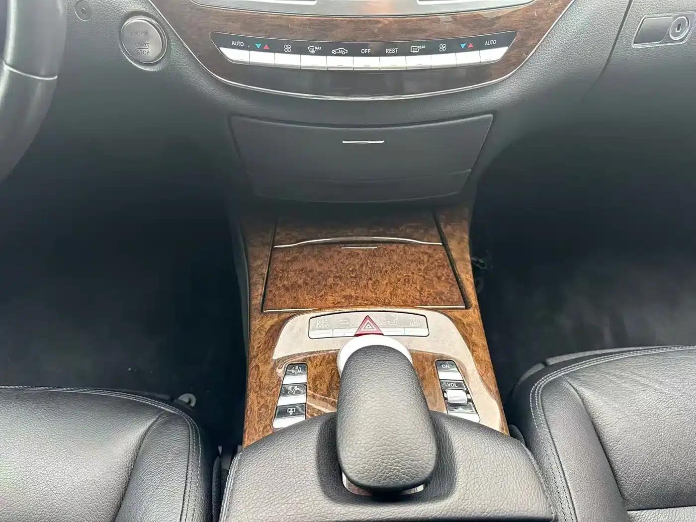 Mercedes-Benz S-Class 2012 S 300 L Grand Edition — миниатюра 15