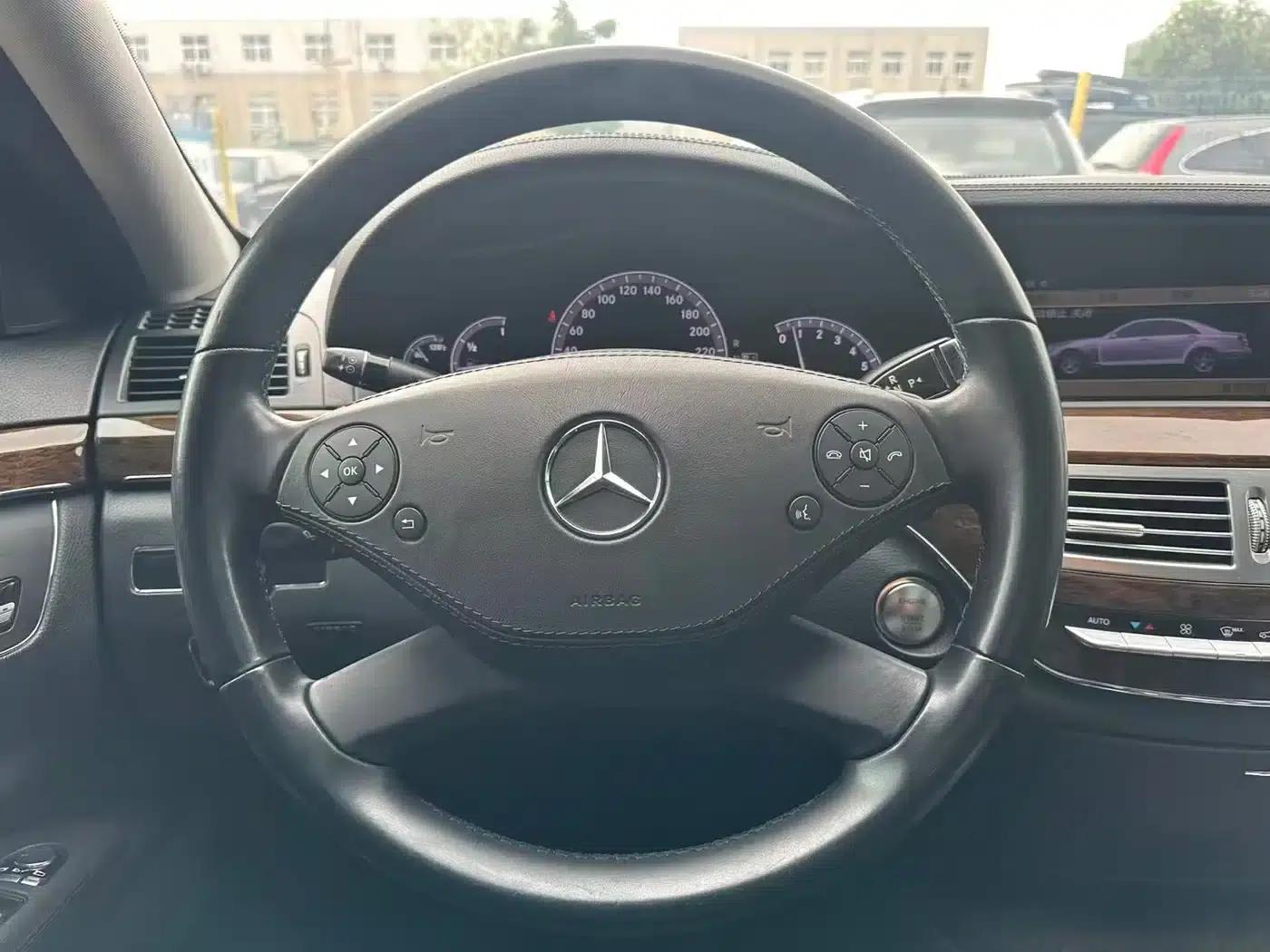 Mercedes-Benz S-Class 2012 S 300 L Grand Edition — миниатюра 18