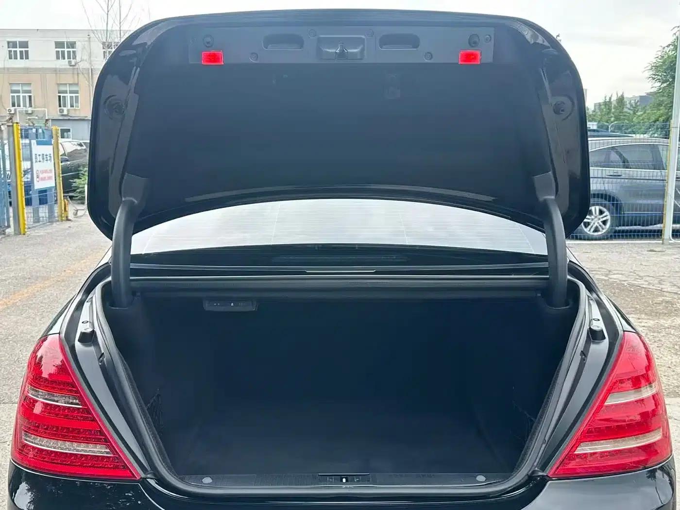 Mercedes-Benz S-Class 2012 S 300 L Grand Edition — миниатюра 9
