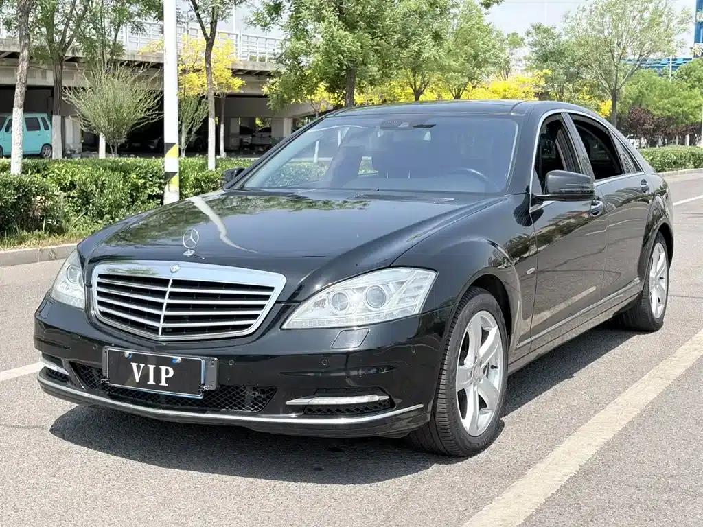 Mercedes-Benz S-Class 2012 S 300 L Grand Edition — миниатюра 1