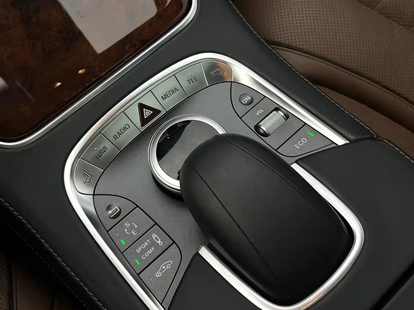 2014 Mercedes-Benz S-Class S 500 L — миниатюра 10