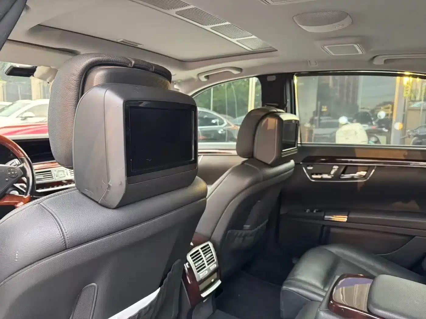 2010 Mercedes-Benz S-Class S 400 L HYBRID — миниатюра 14