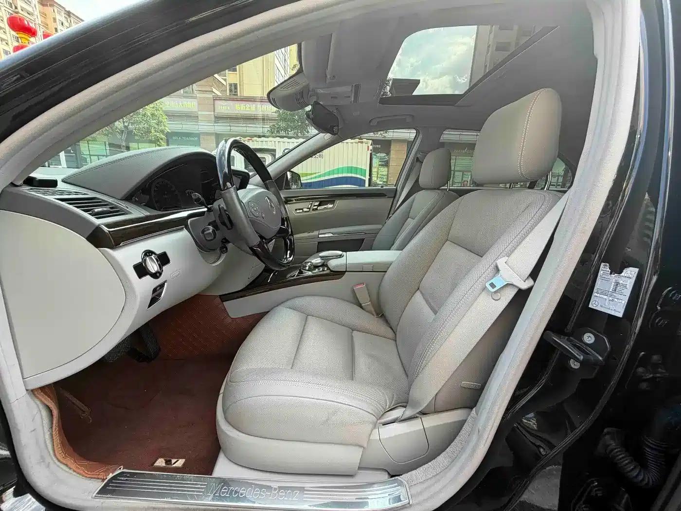 Mercedes-Benz S-Class 2012 S 300 L Grand Edition — миниатюра 9