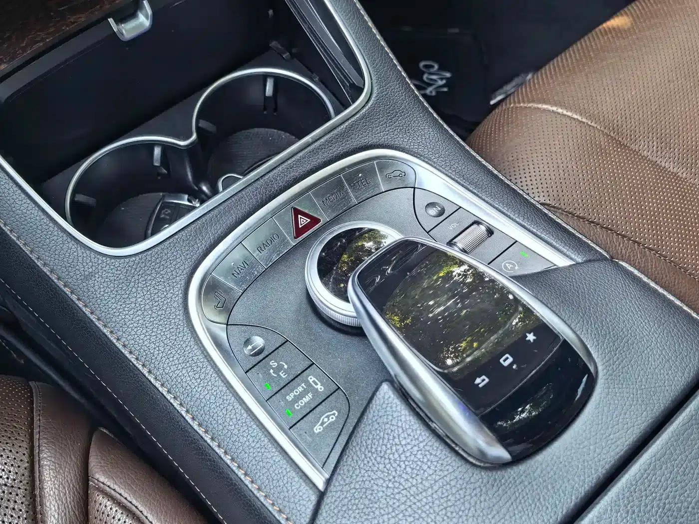 2016 Mercedes-Benz S-Class S 320 L Luxury — миниатюра 17