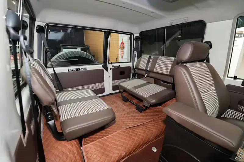 2024 Land Cruiser 70 Series 2.8T Automatic 4WD 5-Seater Parallel Import — миниатюра 20