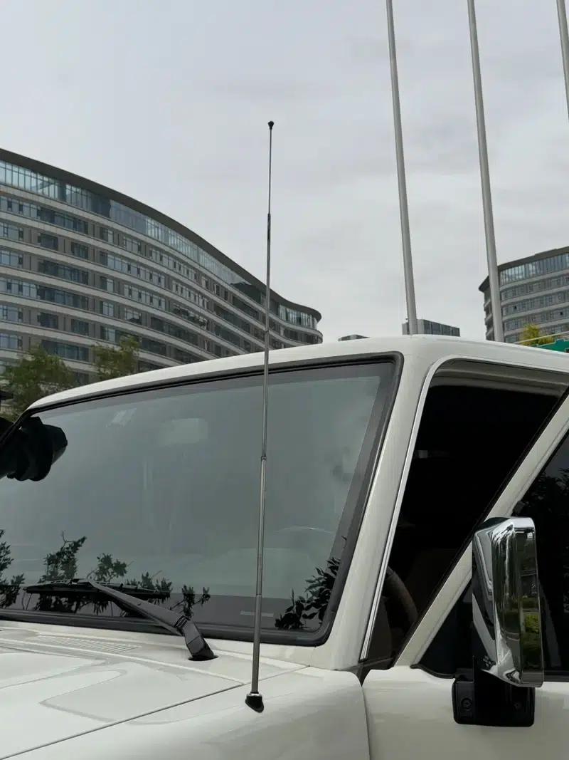 2023 Land Cruiser 70 Series, 4.0L Manual, 4WD, 5-Seater, Parallel Import — миниатюра 18