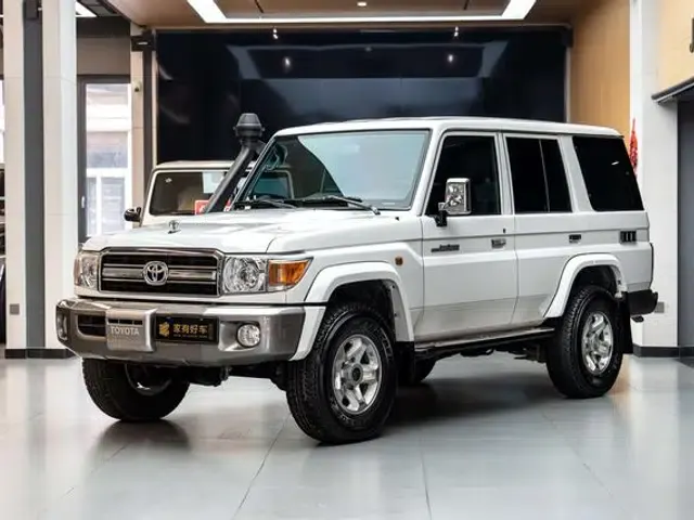 2016 Land Cruiser 70 Series, 4.0L Manual, 4WD, 5-Seater, Parallel Import