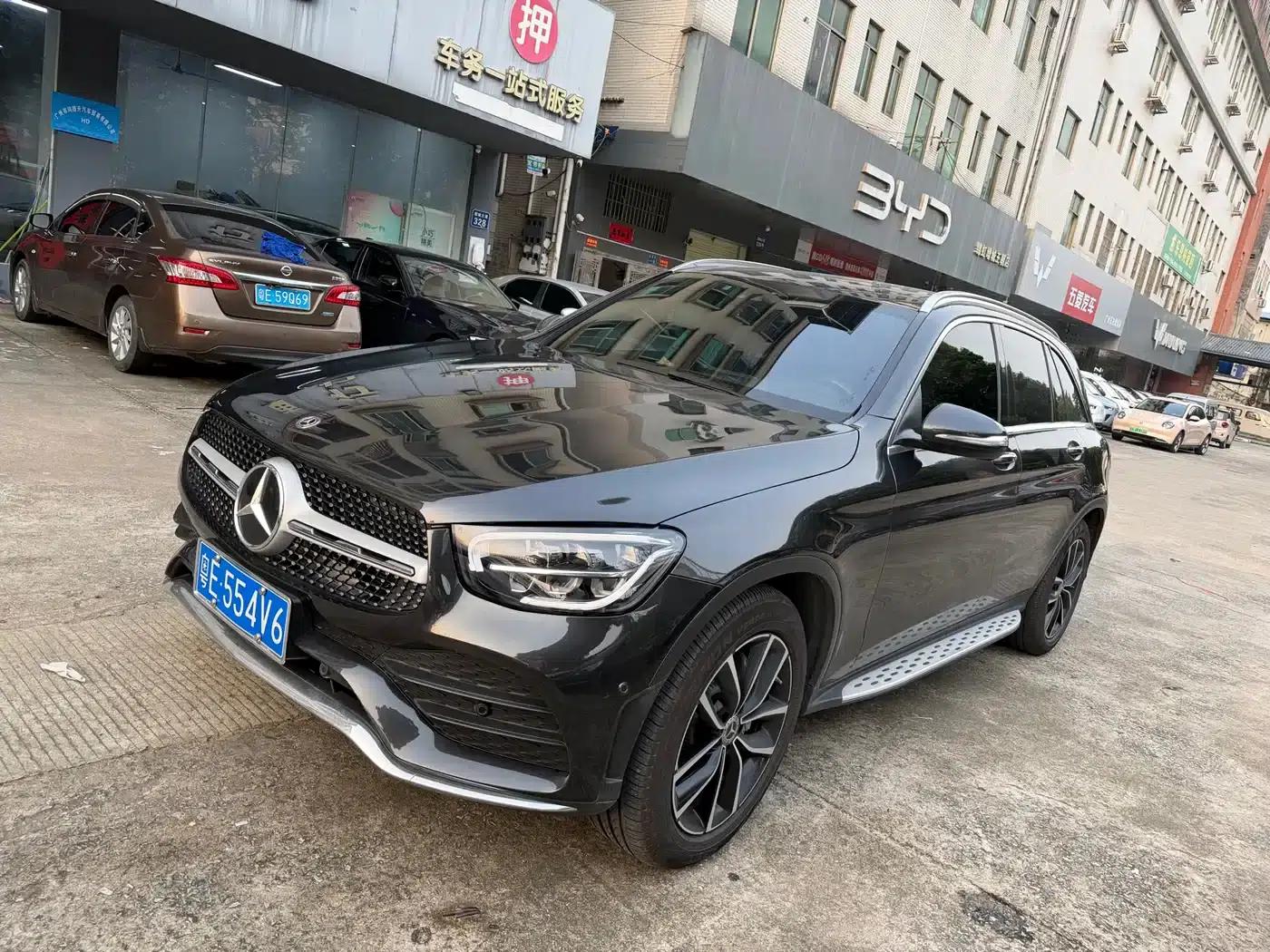 2020 Mercedes-Benz GLC 300 L 4MATIC Dynamic — миниатюра 1
