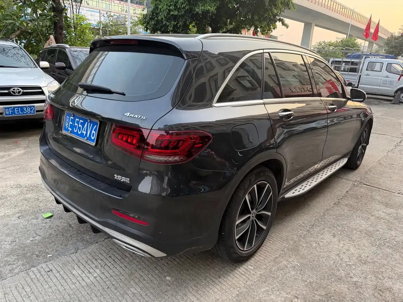 2020 Mercedes-Benz GLC 300 L 4MATIC Dynamic — миниатюра 4