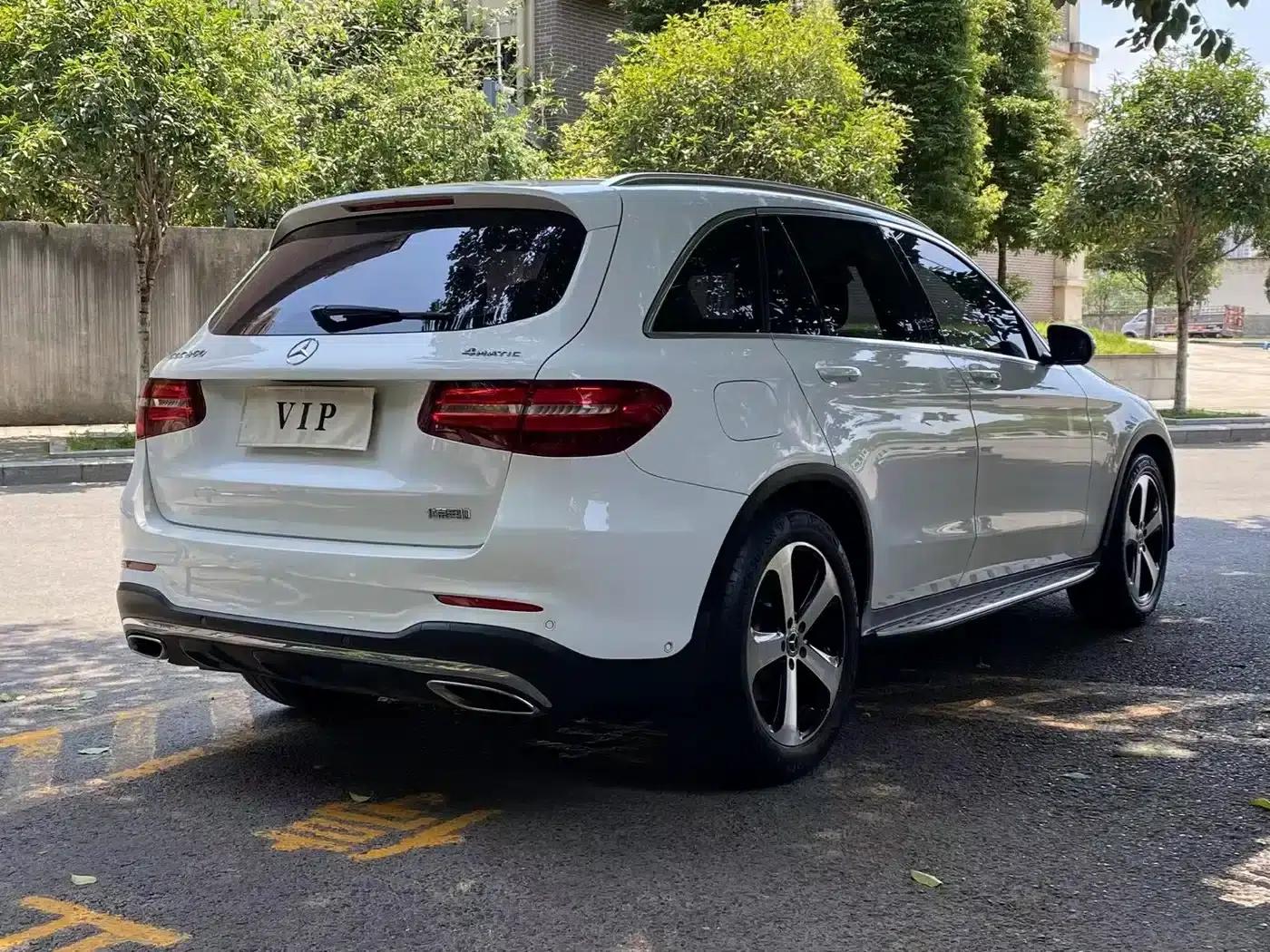 2018 Mercedes-Benz GLC 260 4MATIC Luxury — миниатюра 4