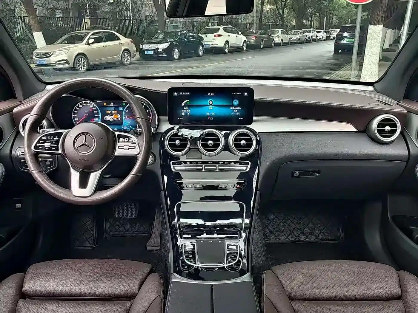 2021 Mercedes-Benz GLC 260 L 4MATIC Dynamic — миниатюра 6