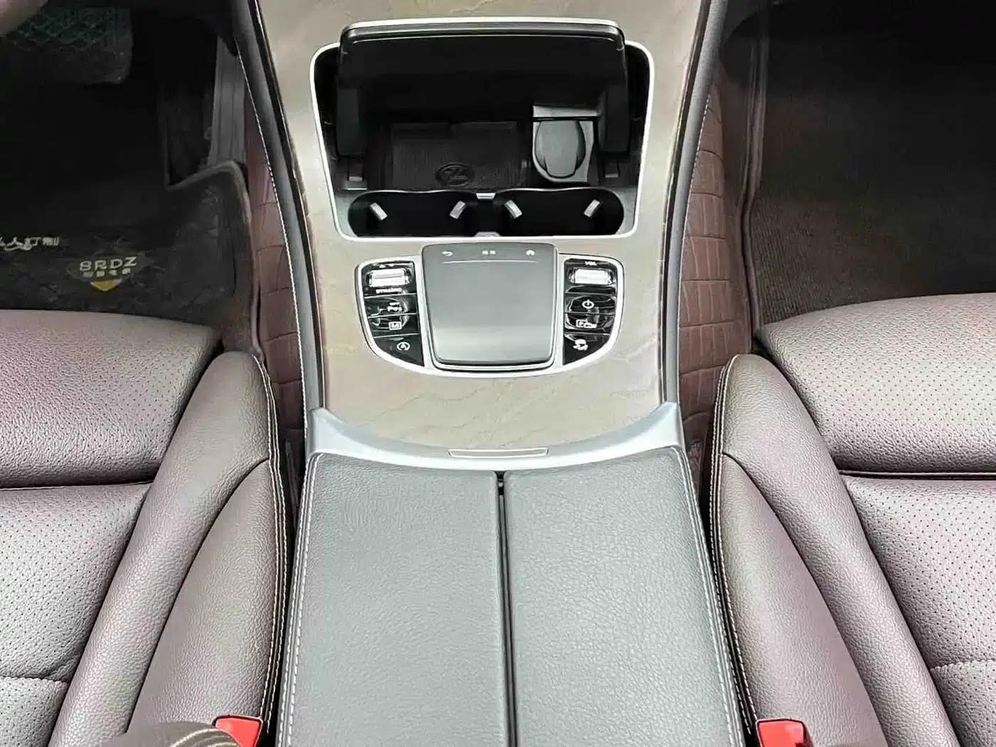 2021 Mercedes-Benz GLC 260 L 4MATIC Luxury — миниатюра 18