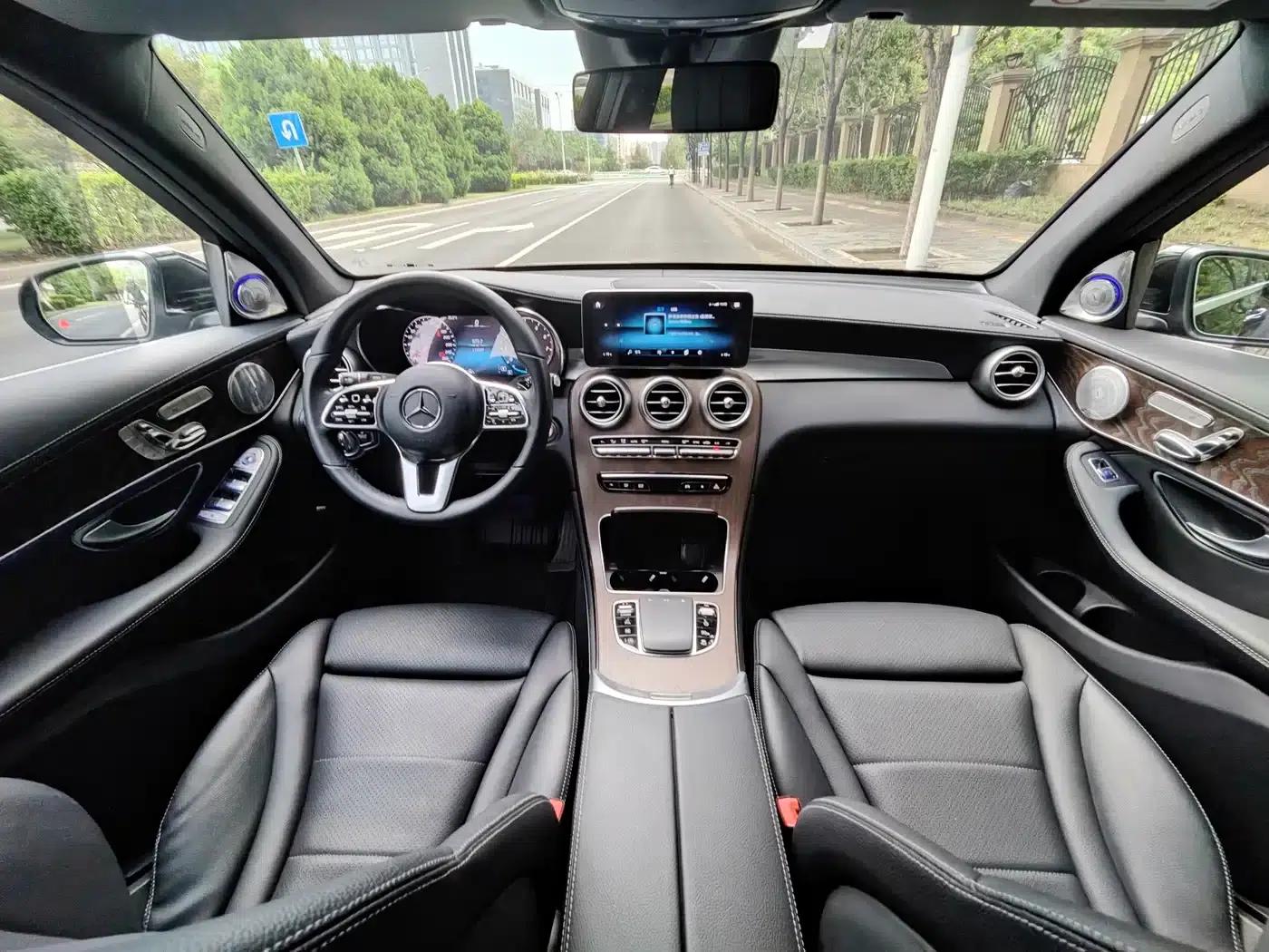 2020 Mercedes-Benz GLC 300 L 4MATIC Dynamic — миниатюра 12
