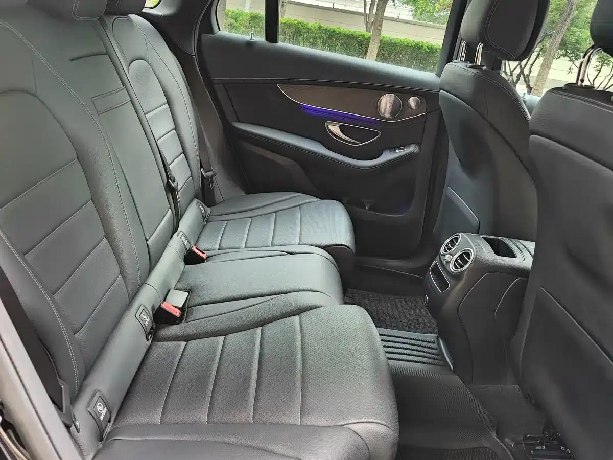 2020 Mercedes-Benz GLC 300 L 4MATIC Dynamic — миниатюра 20