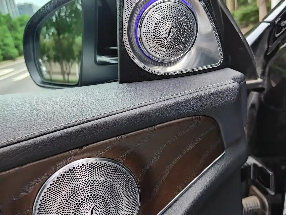 2020 Mercedes-Benz GLC 300 L 4MATIC Dynamic — миниатюра 7