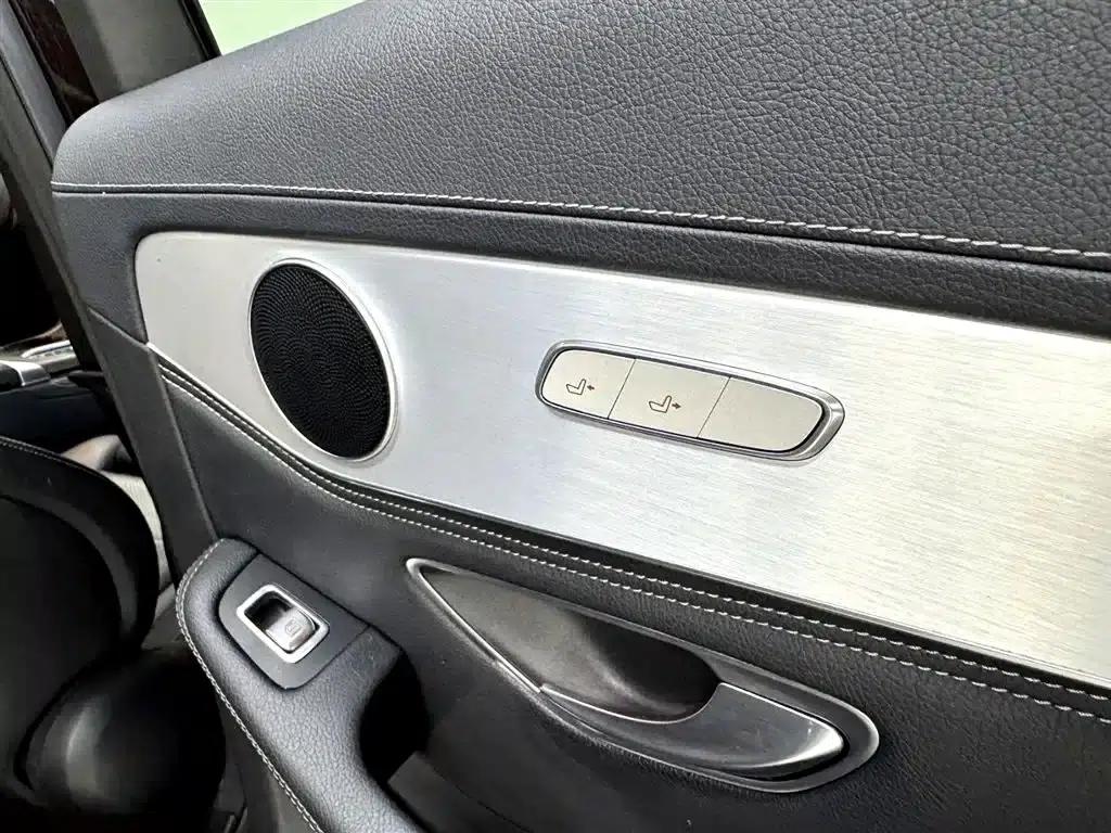2020 Mercedes-Benz GLC Facelift: GLC 260 L 4MATIC Dynamic — миниатюра 16