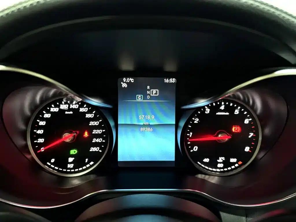 2020 Mercedes-Benz GLC Facelift: GLC 260 L 4MATIC Dynamic — миниатюра 24