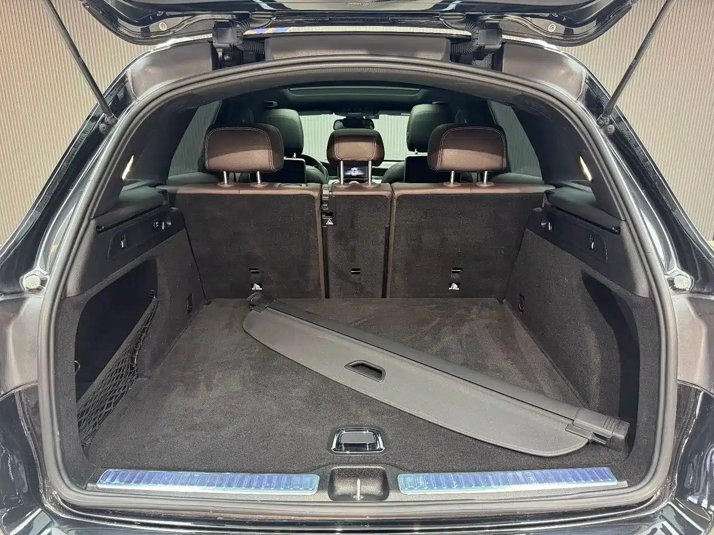 2017 Mercedes-Benz GLC 260 4MATIC Dynamic — миниатюра 18