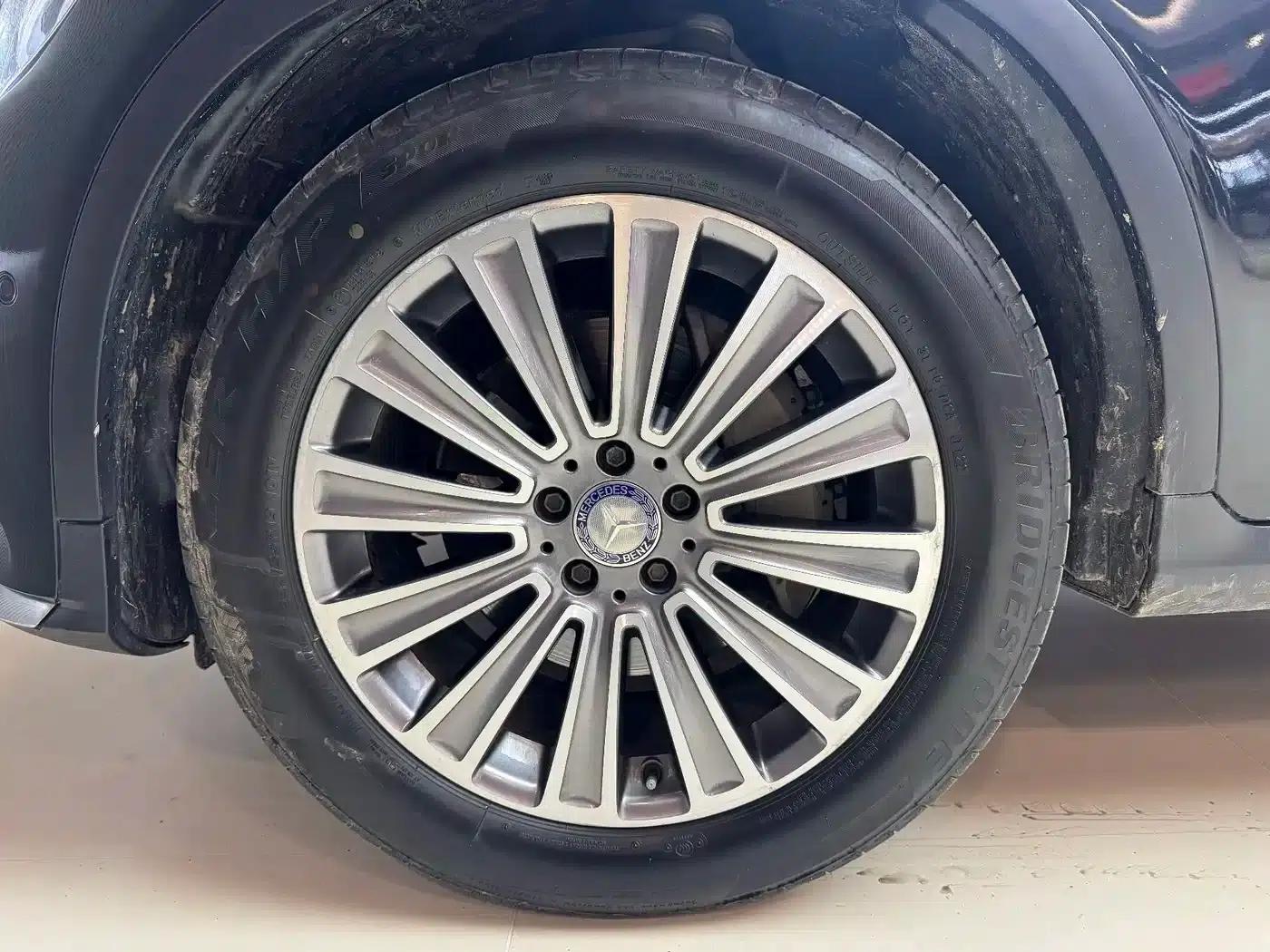 2017 Mercedes-Benz GLC 260 4MATIC Dynamic — миниатюра 22