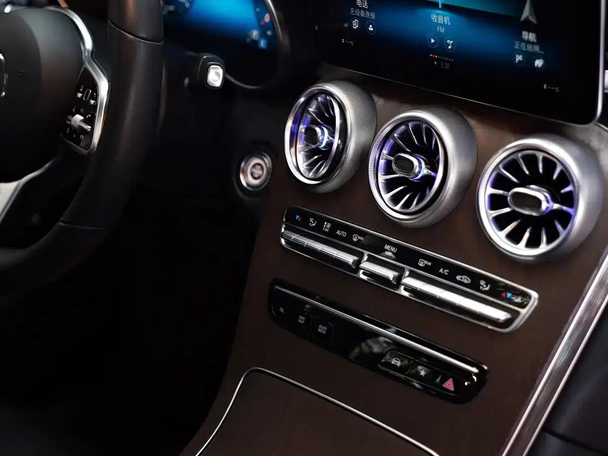 2020 Mercedes-Benz GLC Facelift: GLC 300 L 4MATIC Dynamic — миниатюра 13