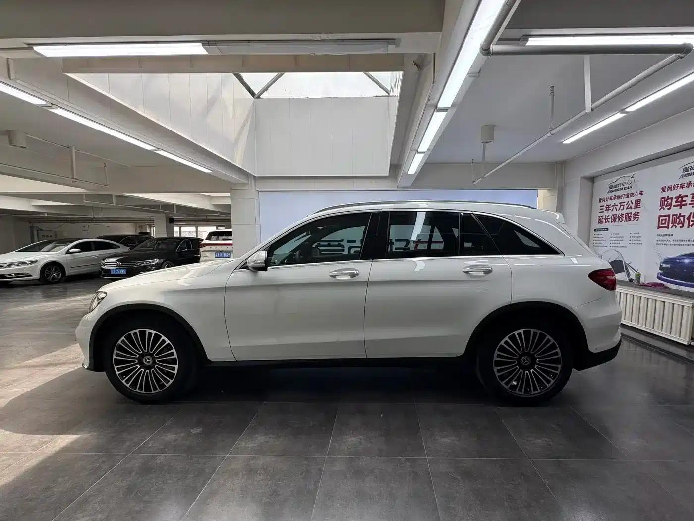 2019 Mercedes-Benz GLC 260 4MATIC Dynamic — миниатюра 4