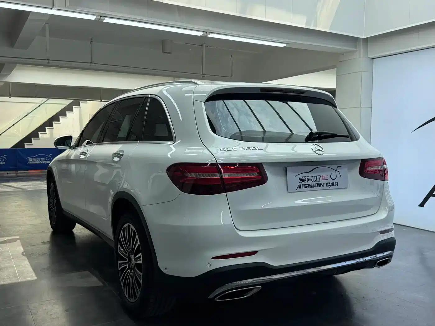 2019 Mercedes-Benz GLC 260 4MATIC Dynamic — миниатюра 5