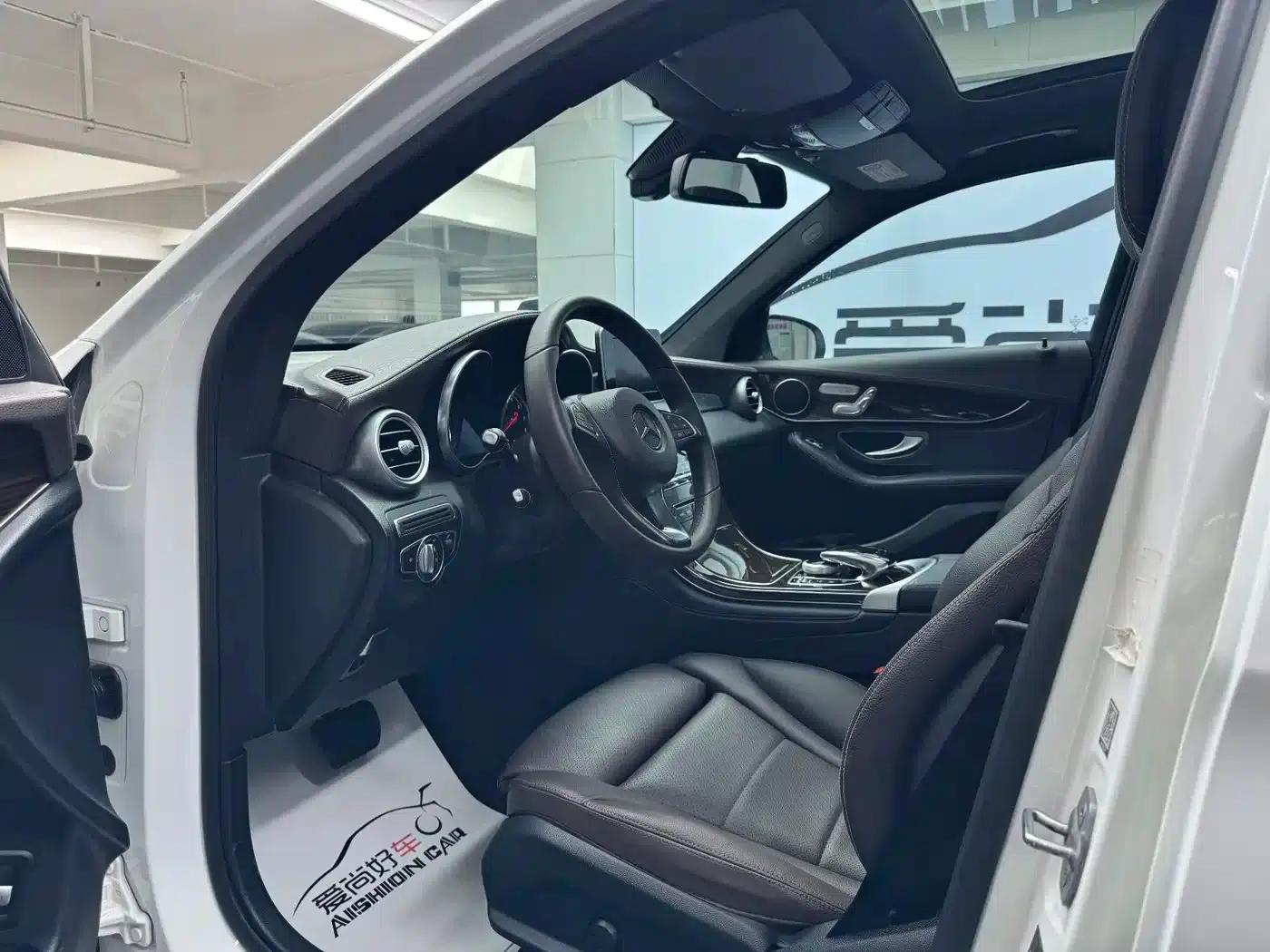 2019 Mercedes-Benz GLC 260 4MATIC Dynamic — миниатюра 8