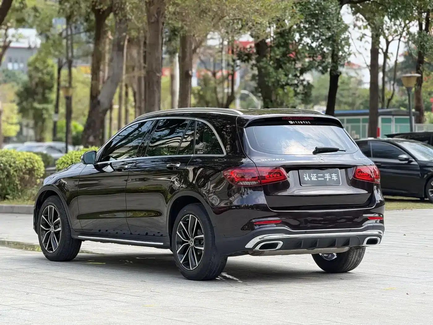 2021 Mercedes-Benz GLC 260 L 4MATIC Dynamic — миниатюра 18