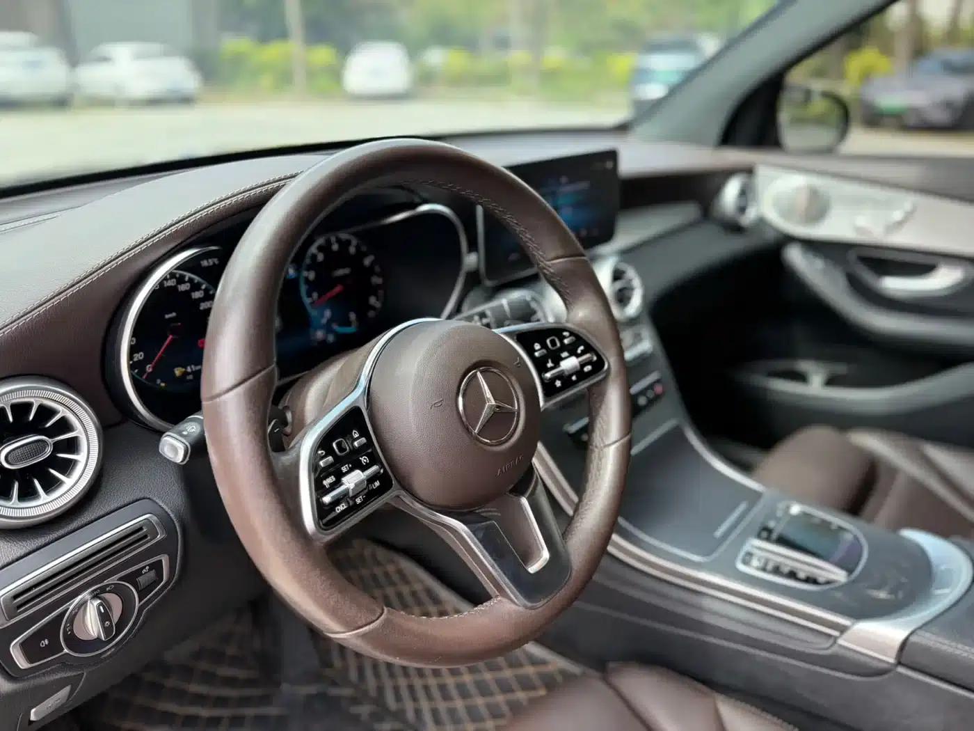 2021 Mercedes-Benz GLC 260 L 4MATIC Dynamic — миниатюра 6