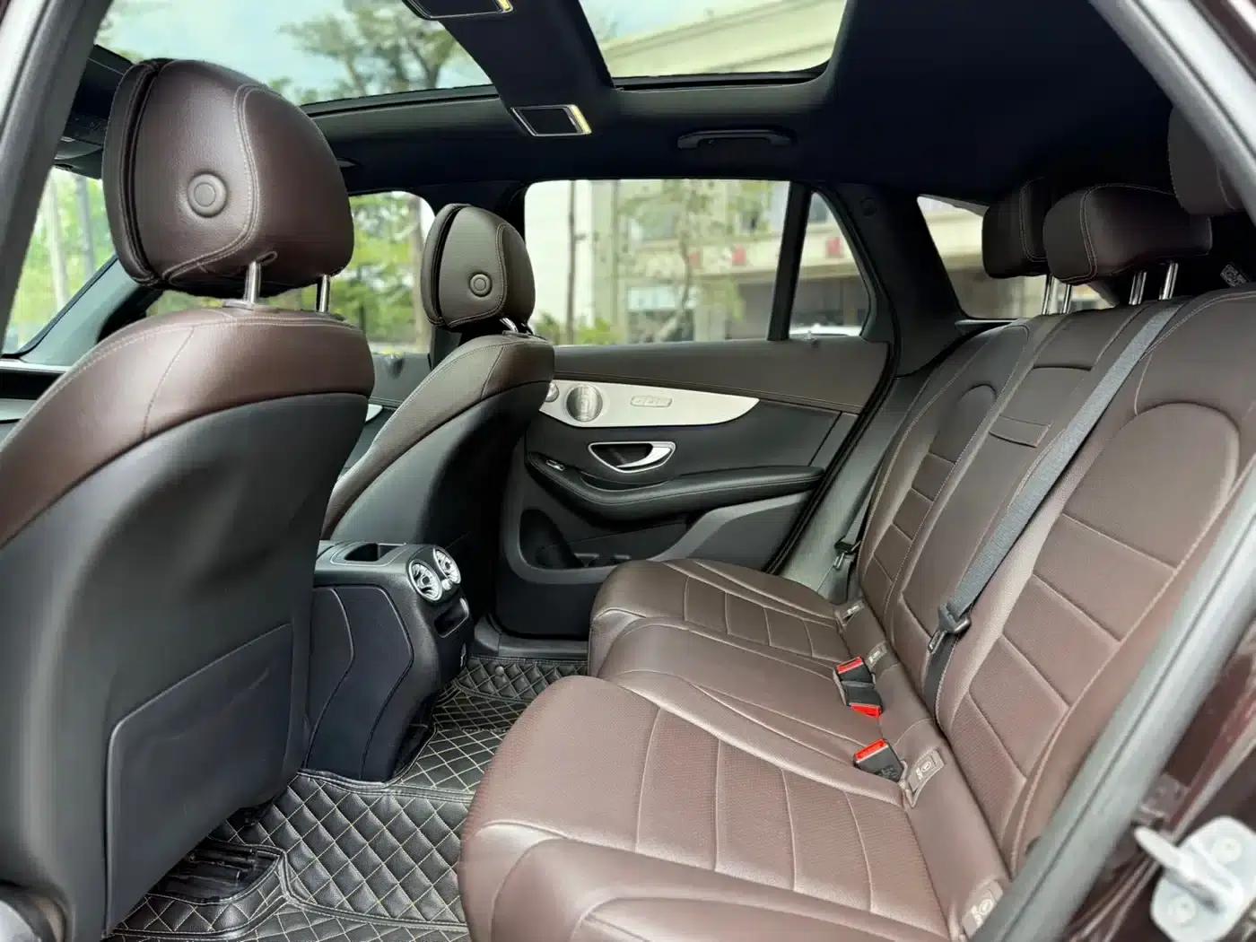 2021 Mercedes-Benz GLC 260 L 4MATIC Dynamic — миниатюра 7