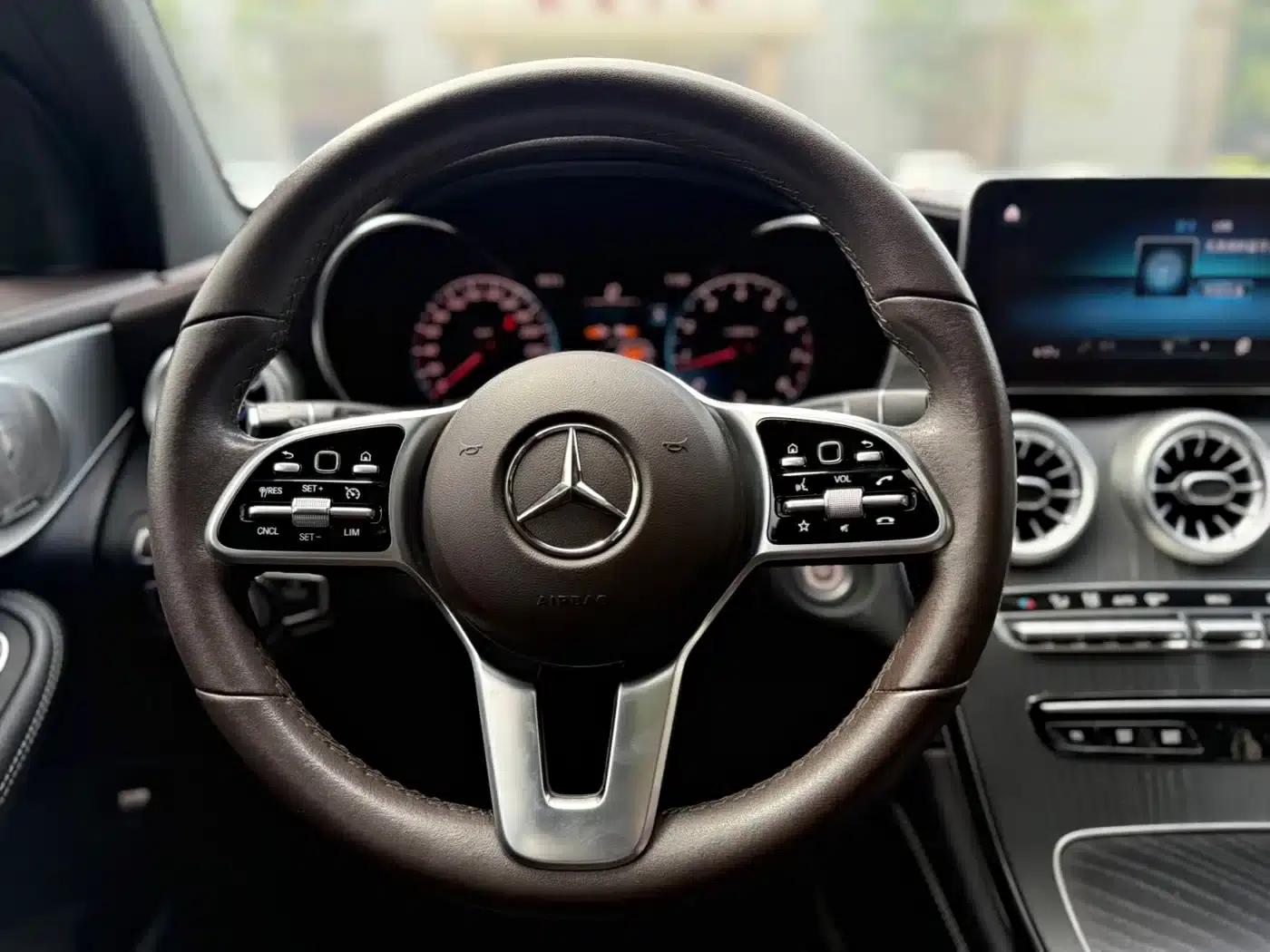 2021 Mercedes-Benz GLC 260 L 4MATIC Dynamic — миниатюра 10