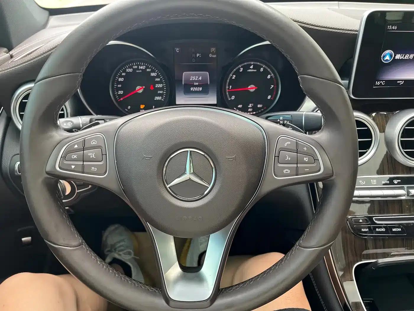 2018 Mercedes-Benz GLC 260 4MATIC Luxury — миниатюра 11