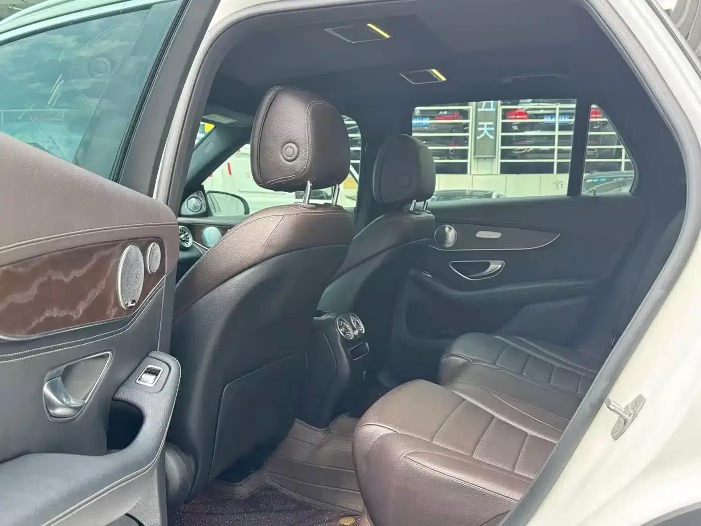 2020 Mercedes-Benz GLC Facelift: GLC 260 L 4MATIC Luxury — миниатюра 13
