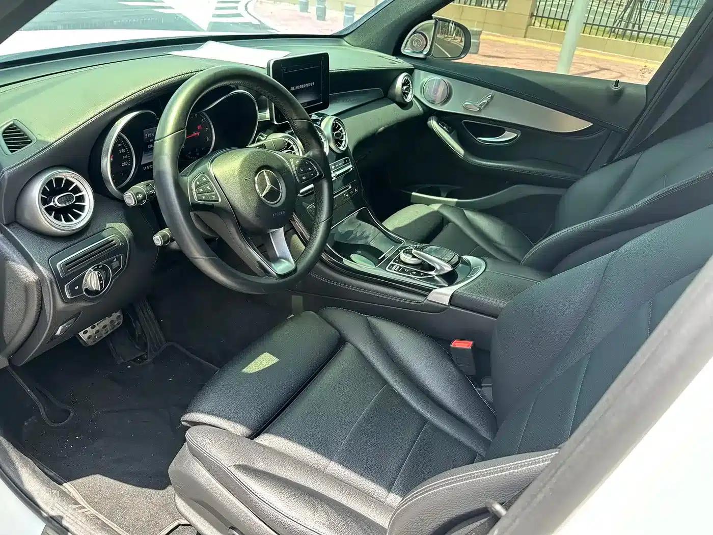 2016 Mercedes-Benz GLC 200 4MATIC — миниатюра 4