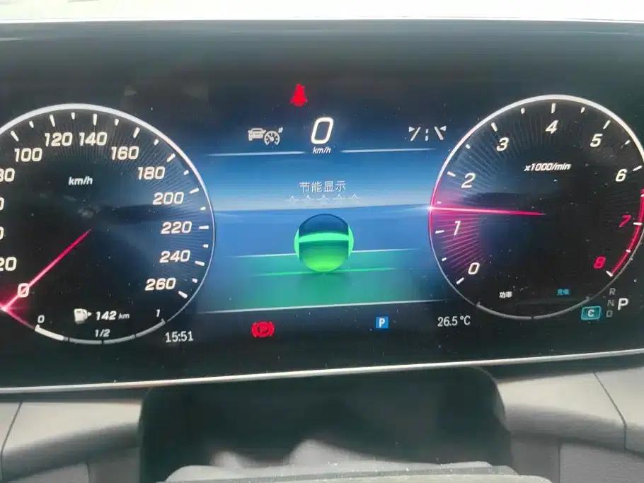 2023 Mercedes-Benz GLC 260 L 4MATIC Luxury 5-seater — миниатюра 14