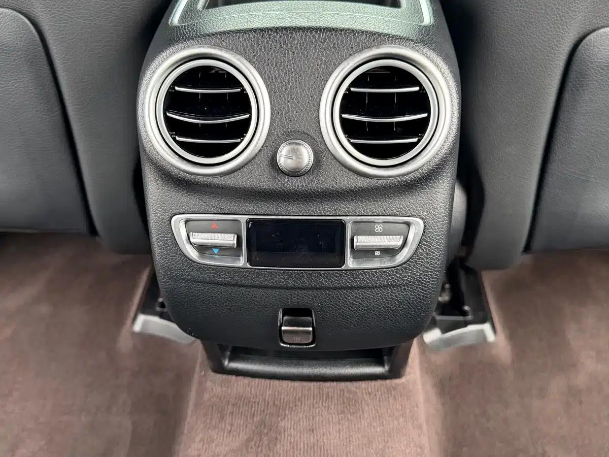 2022 Mercedes-Benz GLC Facelift: GLC 300 L 4MATIC Dynamic — миниатюра 16