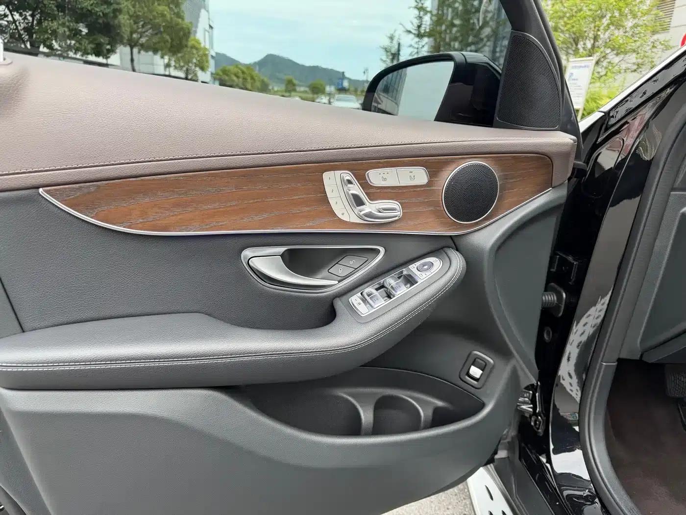 2022 Mercedes-Benz GLC Facelift: GLC 300 L 4MATIC Dynamic — миниатюра 9