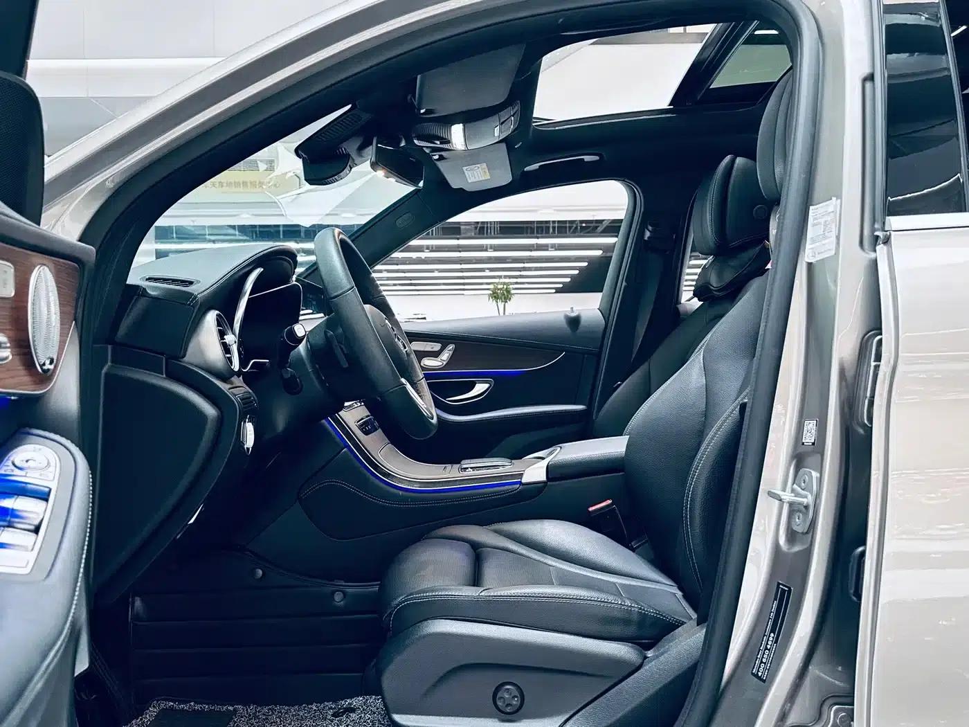 2021 Mercedes-Benz GLC 300 L 4MATIC Dynamic — миниатюра 19