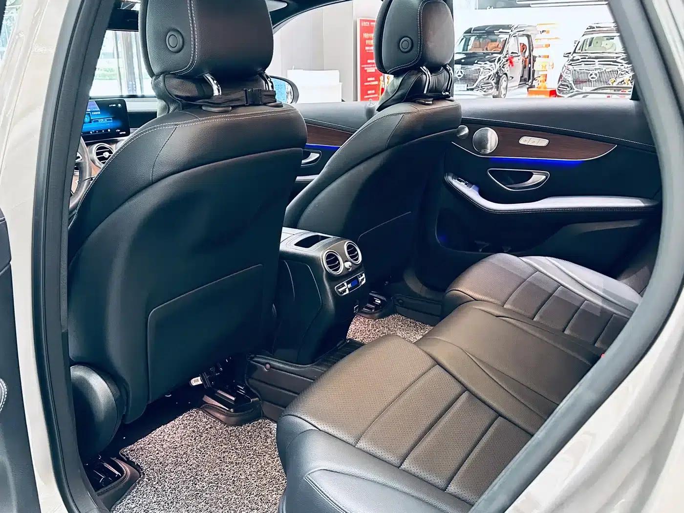 2021 Mercedes-Benz GLC 300 L 4MATIC Dynamic — миниатюра 22