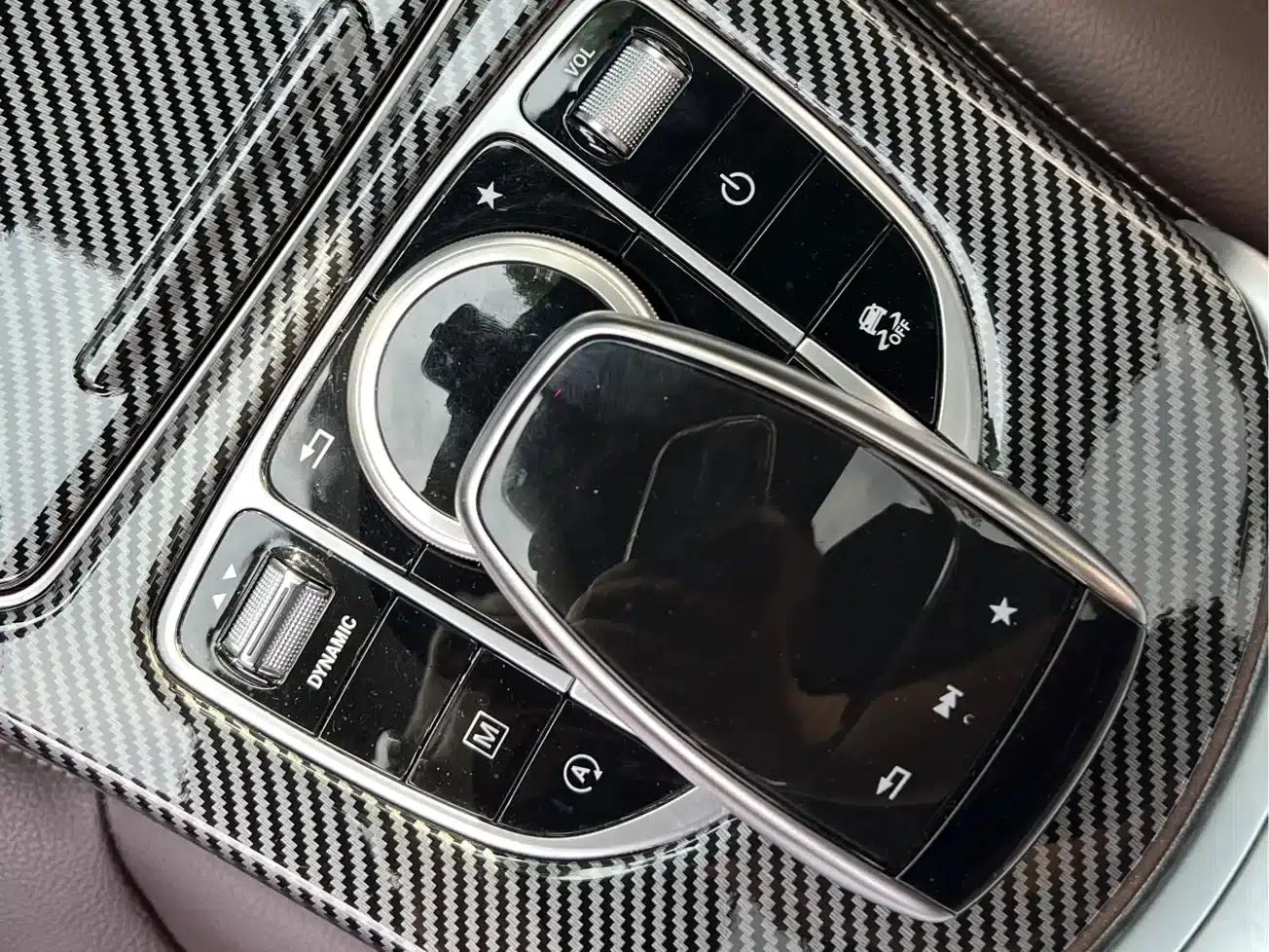2019 Mercedes-Benz GLC 300 L 4MATIC Dynamic — миниатюра 12