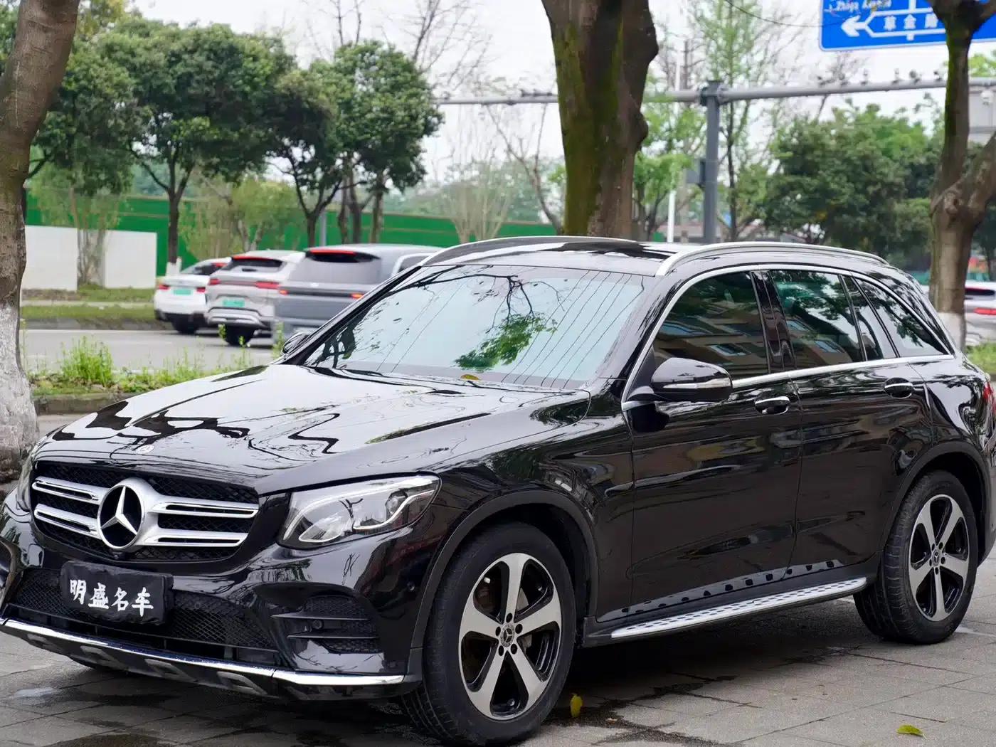 2018 Mercedes-Benz GLC 260 4MATIC Luxury — миниатюра 1