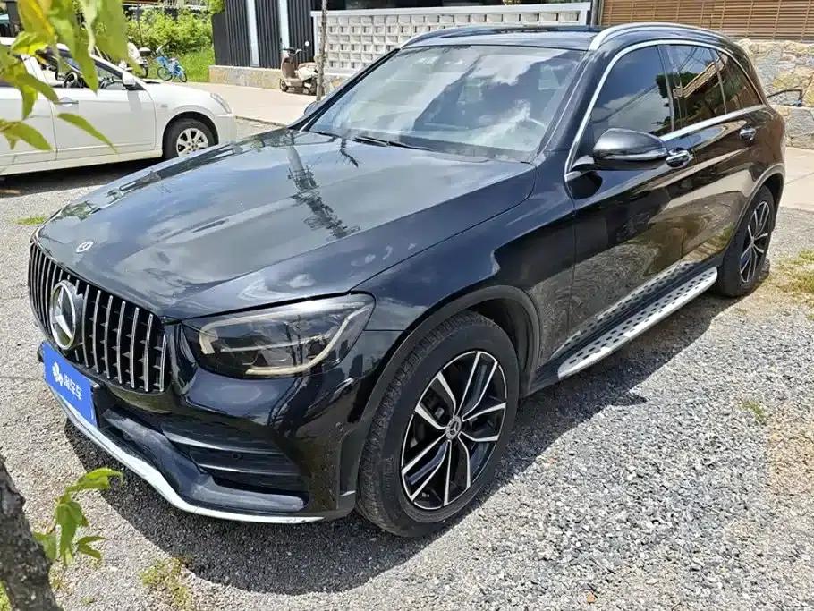 2021 Mercedes-Benz GLC 300 L 4MATIC Dynamic — миниатюра 1