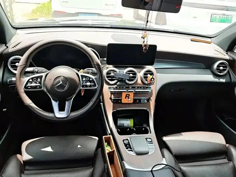 2021 Mercedes-Benz GLC 300 L 4MATIC Dynamic — миниатюра 12