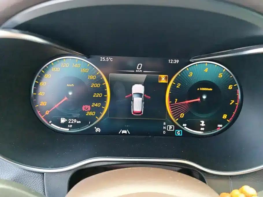 2021 Mercedes-Benz GLC 300 L 4MATIC Dynamic — миниатюра 14