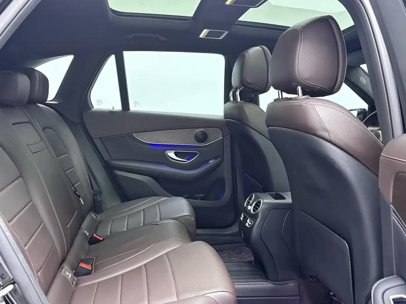 2020 Mercedes-Benz GLC 300 L 4MATIC Dynamic — миниатюра 12