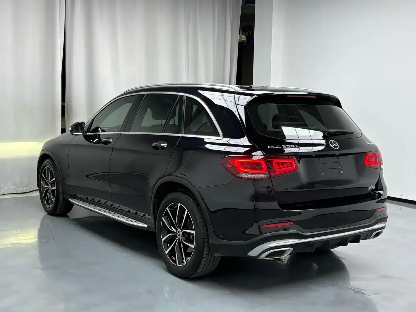 2020 Mercedes-Benz GLC 300 L 4MATIC Dynamic — миниатюра 4