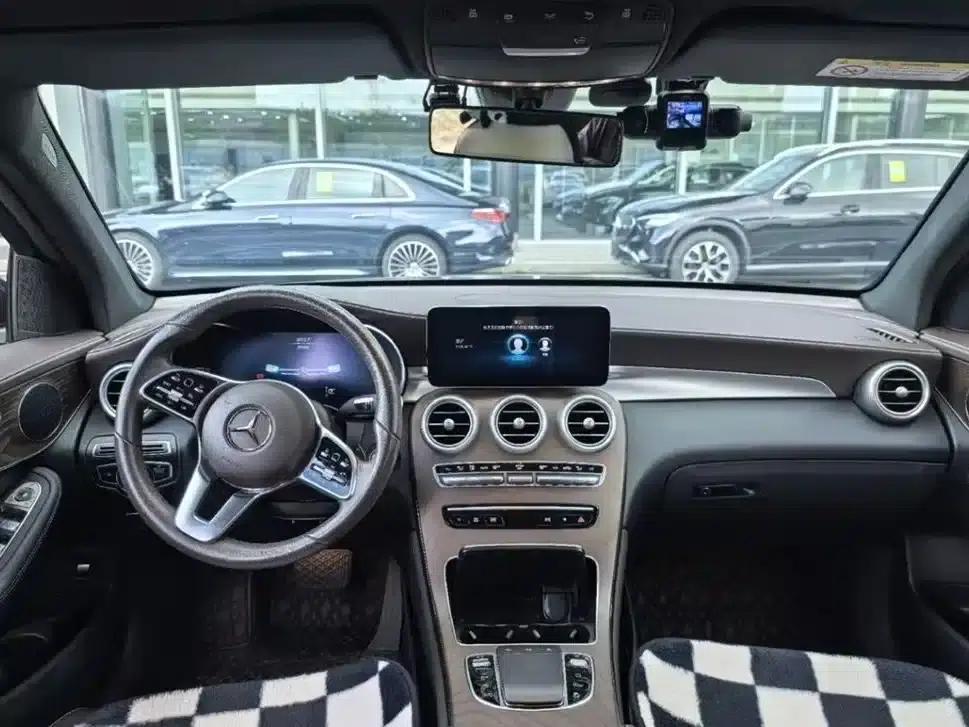 2022 Mercedes-Benz GLC 260 L 4MATIC Luxury — миниатюра 5