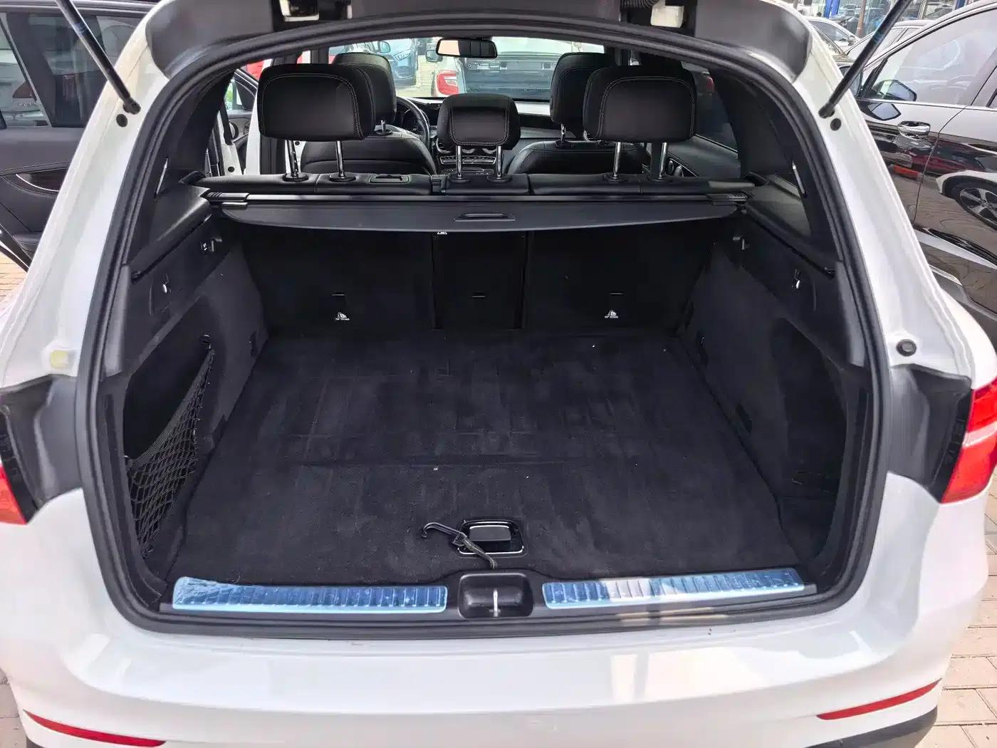 2017 Mercedes-Benz GLC 260 4MATIC Luxury — миниатюра 14