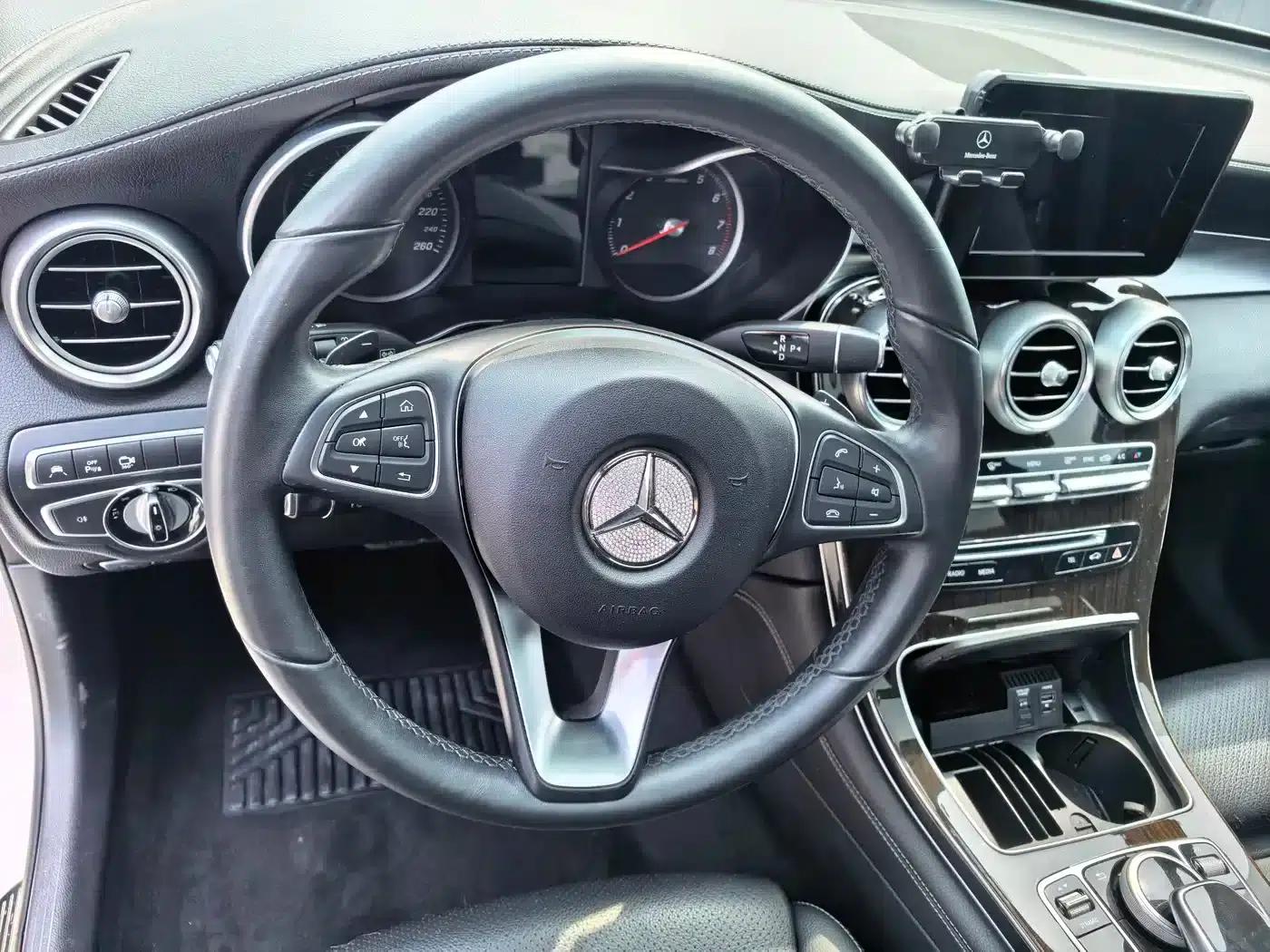 2017 Mercedes-Benz GLC 260 4MATIC Luxury — миниатюра 10