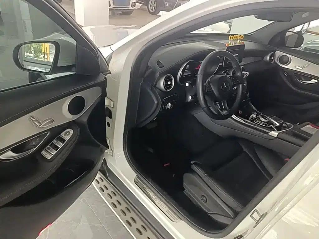 2016 Mercedes-Benz GLC 200 4MATIC — миниатюра 16